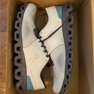 On Cloud x3 men’s size 11